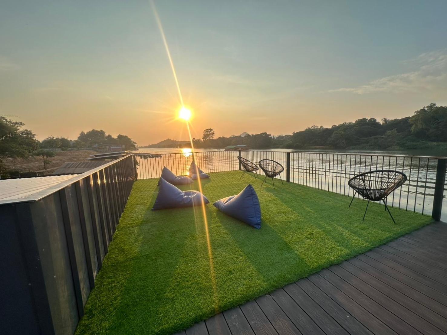 The Sky Garden Hotel Ban Yang  Ngoại thất bức ảnh